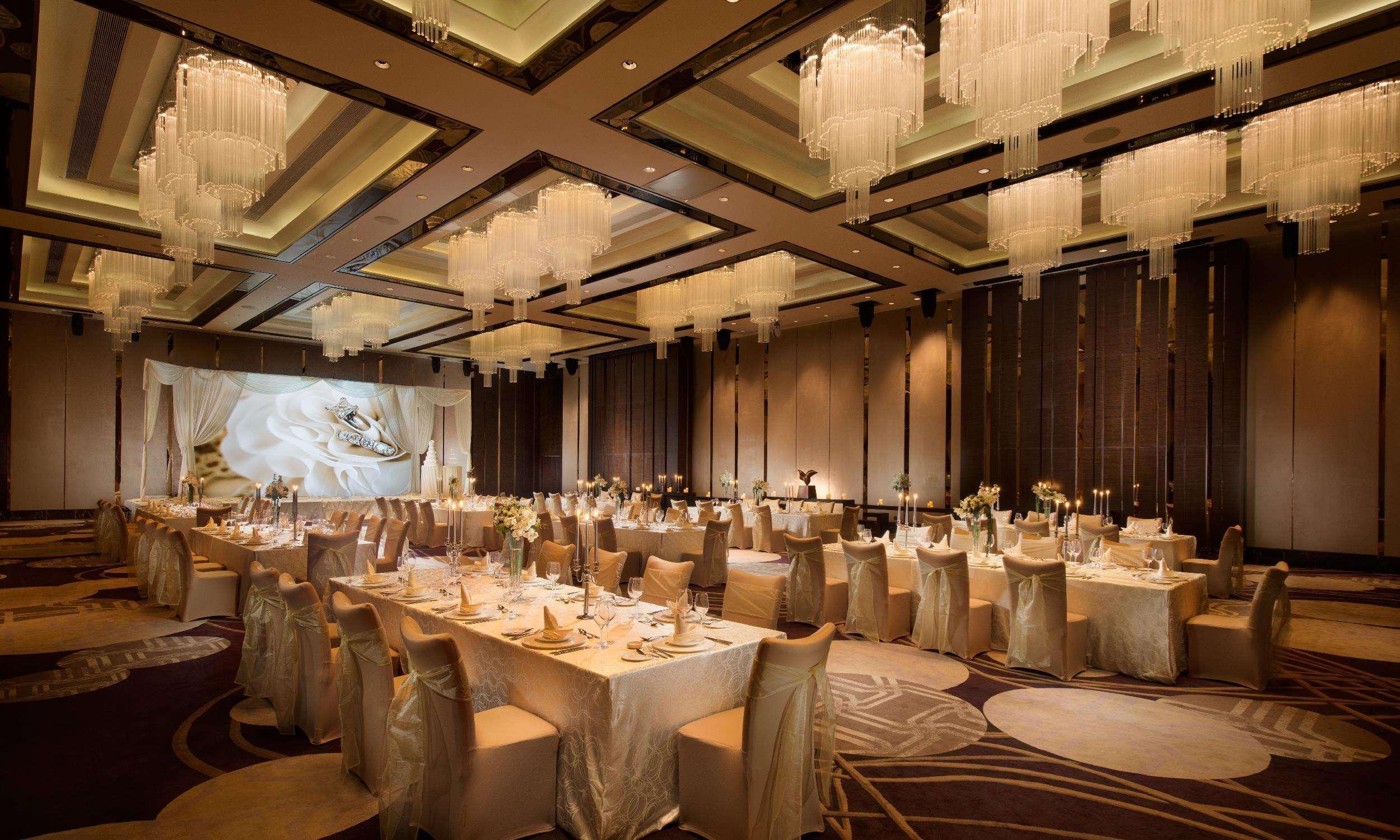 Hilton Shenzhen Futian, Metro Station At Hotel Front Door, Close To Futian Convention & Exhibition Center Εξωτερικό φωτογραφία