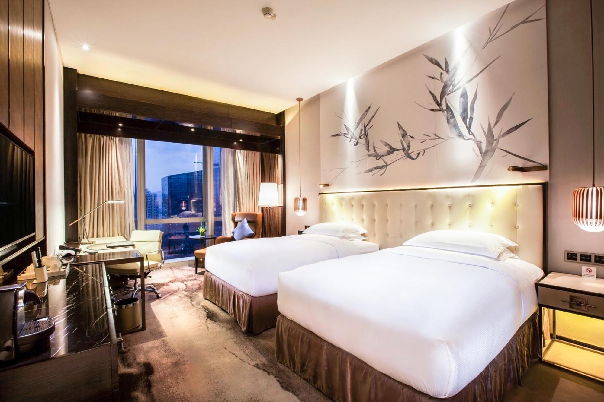 Hilton Shenzhen Futian, Metro Station At Hotel Front Door, Close To Futian Convention & Exhibition Center Εξωτερικό φωτογραφία