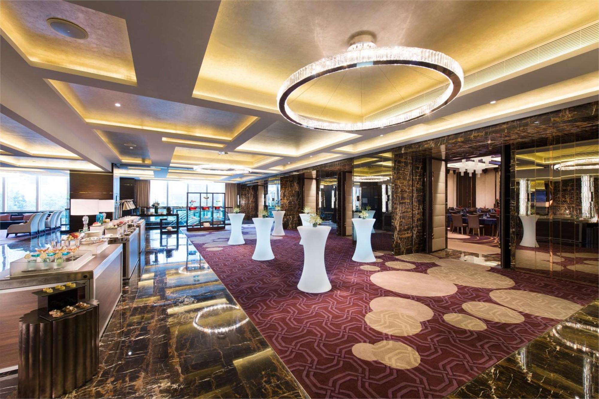 Hilton Shenzhen Futian, Metro Station At Hotel Front Door, Close To Futian Convention & Exhibition Center Εξωτερικό φωτογραφία