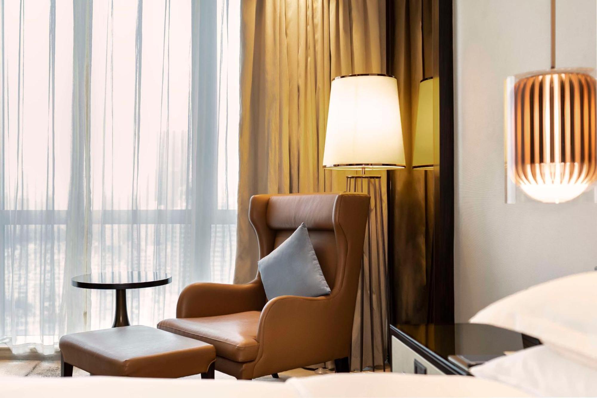 Hilton Shenzhen Futian, Metro Station At Hotel Front Door, Close To Futian Convention & Exhibition Center Εξωτερικό φωτογραφία